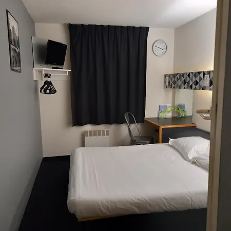 Отель Quick Palace Nord Тур