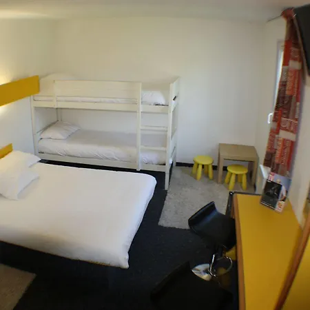 Отель Quick Palace Nord Тур